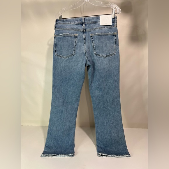 (NEW) Zara High Rise Cropped Flare Jean in size 38 - Picture 2 of 9
